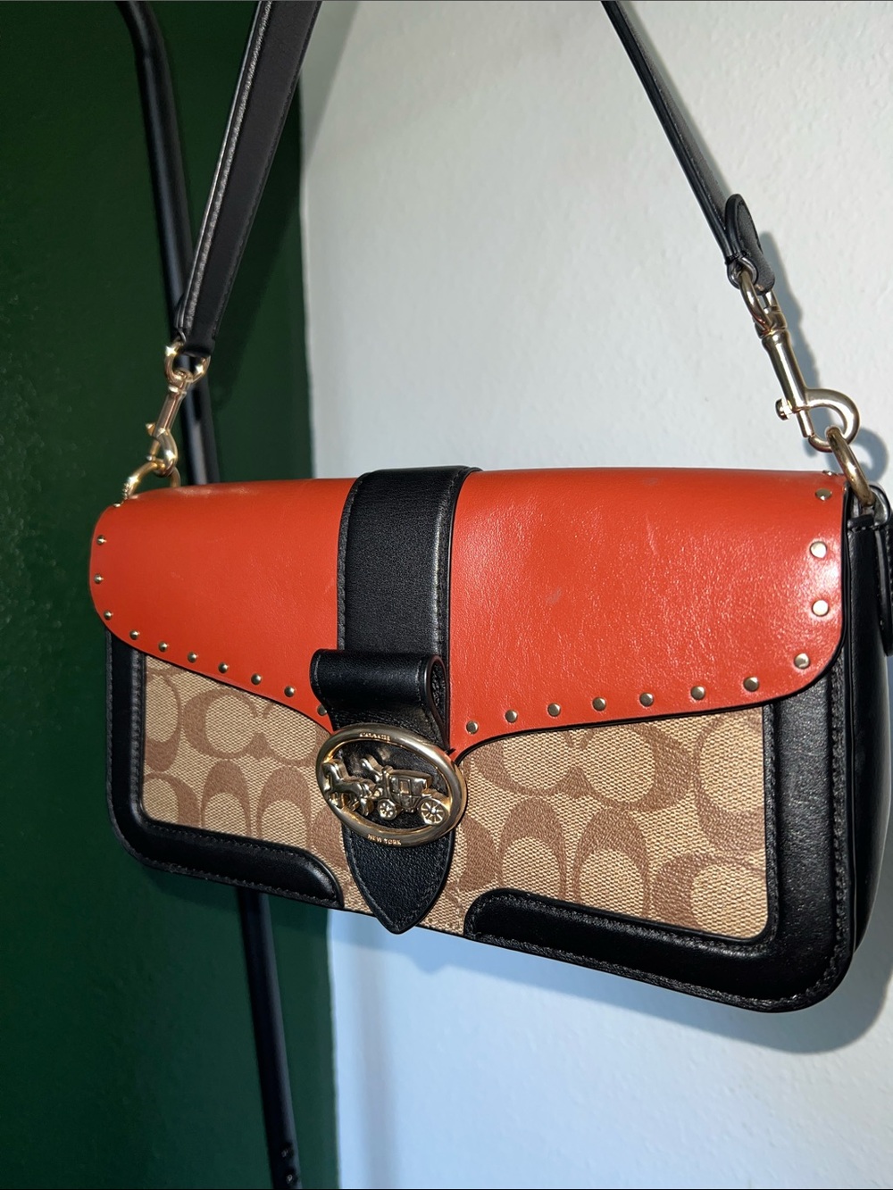 Coach Shoulder tabby Bag with Leather Flap buckle detail - Picture 2 of 5